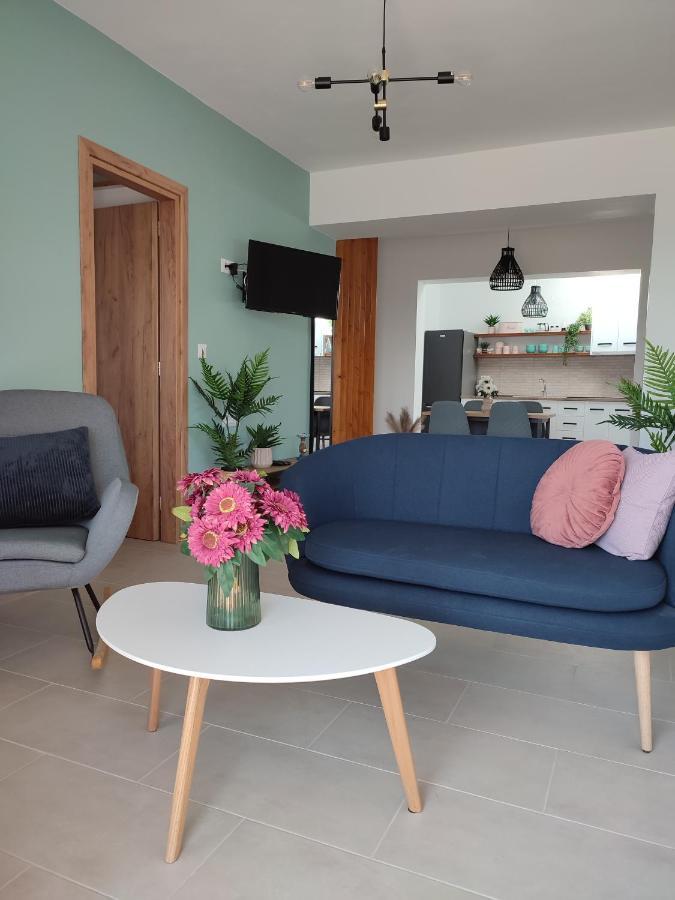 Kalokairini Avra Apartmán *